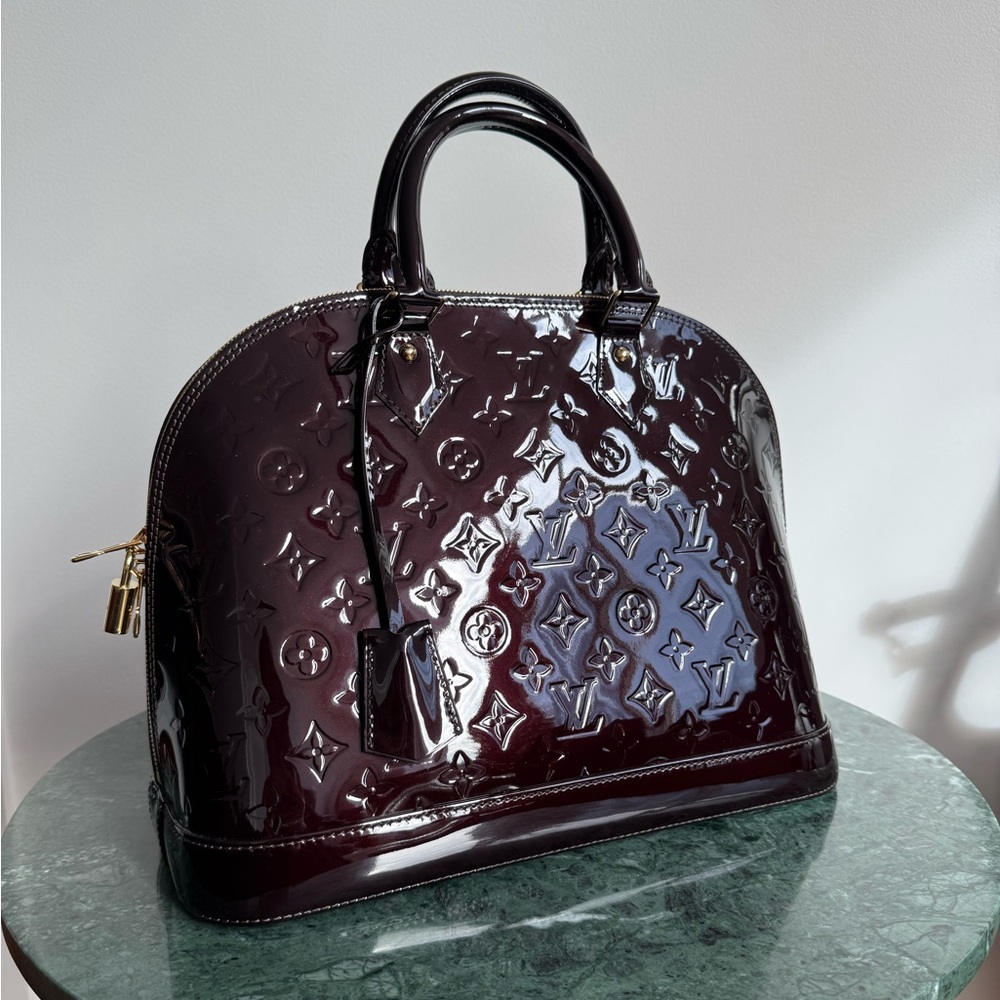 LOUIS VUITTON Alma Bag
